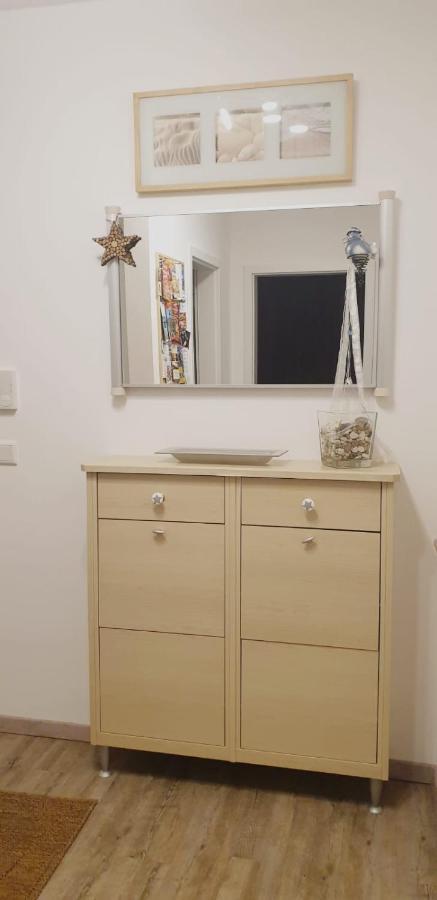 Ferienwohnung Ostseepalast ティメンドルファー・シュトラント エクステリア 写真