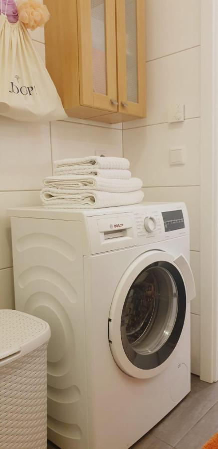 Ferienwohnung Ostseepalast ティメンドルファー・シュトラント エクステリア 写真