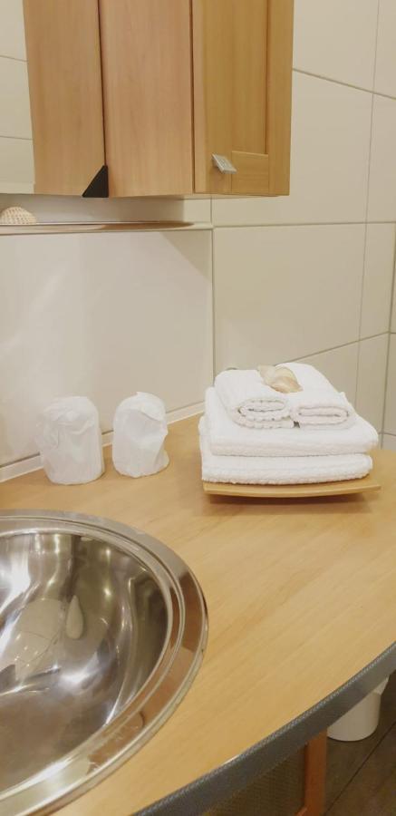 Ferienwohnung Ostseepalast ティメンドルファー・シュトラント エクステリア 写真